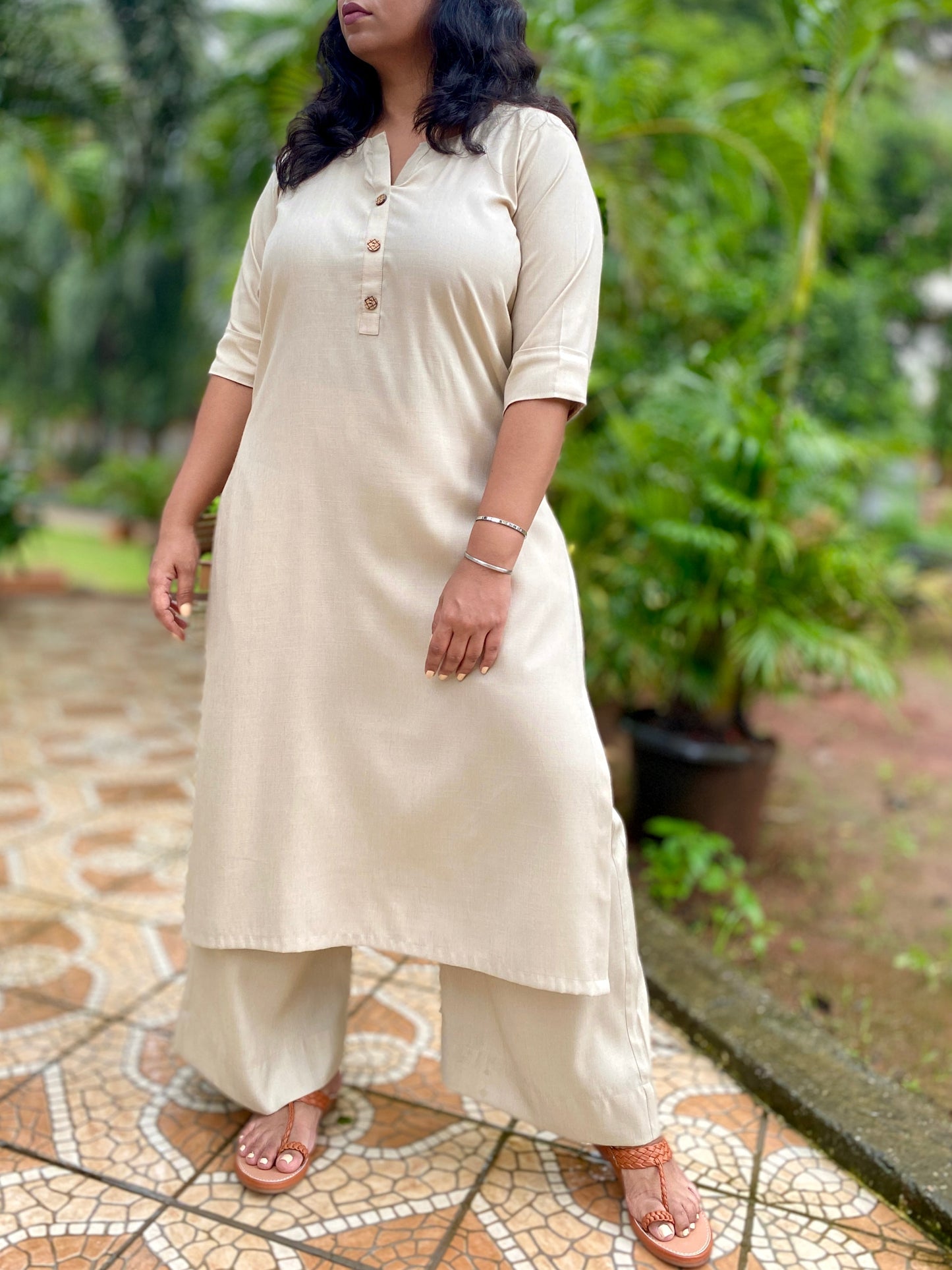 AMMU - ONLY KURTA - Beige