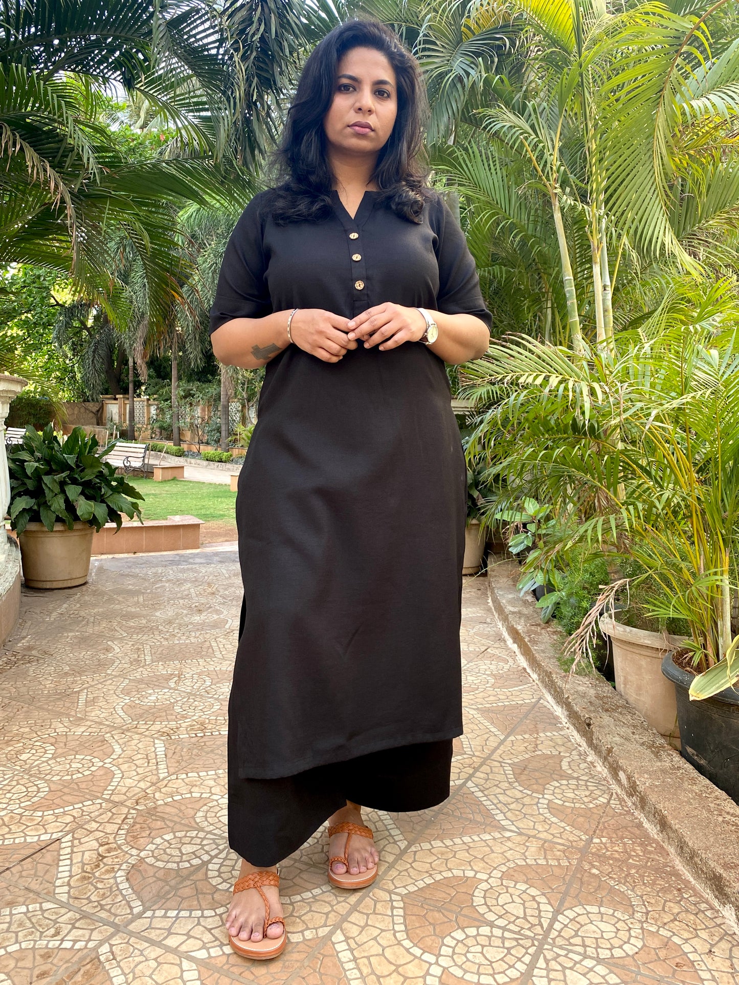 AMMU - ONLY KURTA  - BLACK